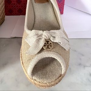 Tory Burch Jackie 75MM Wedge Espadrille in Metal Color Size 9.5